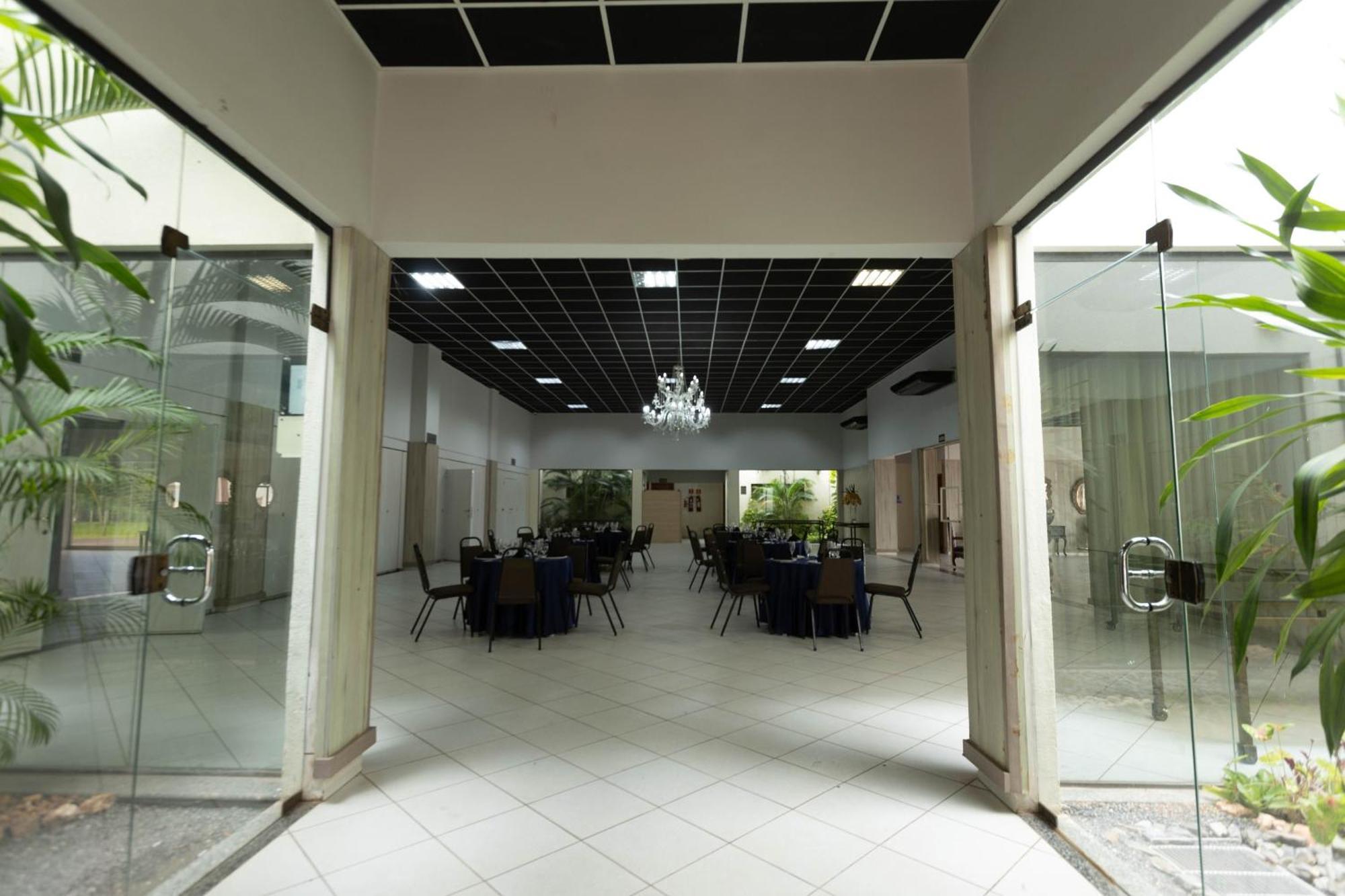 Hits Pantanal Hotel Aeroporto Várzea Grande 외부 사진