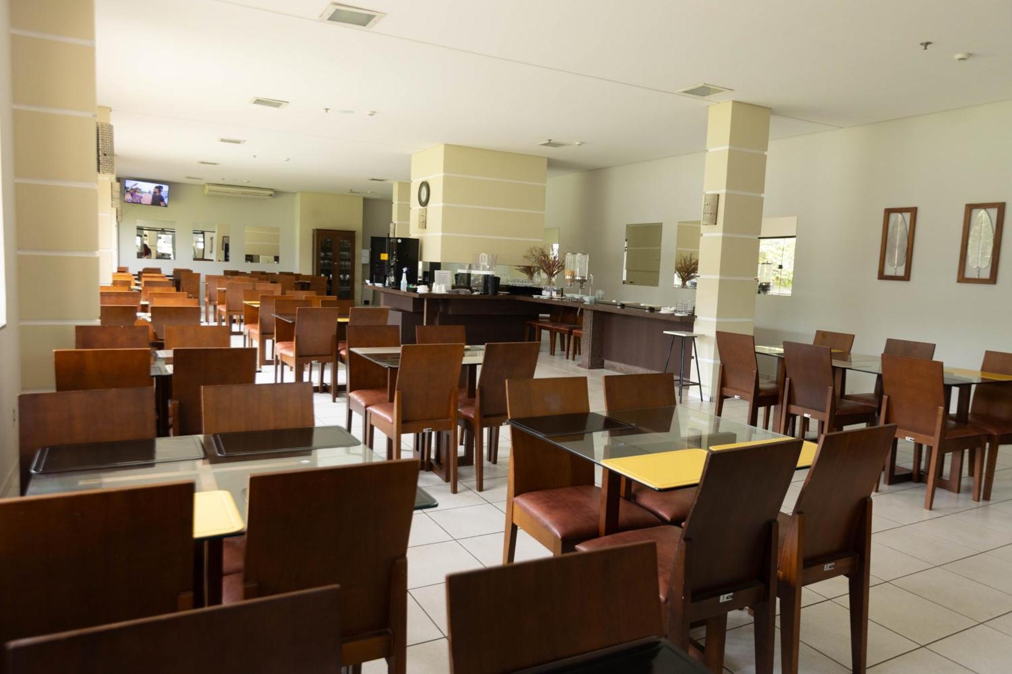 Hits Pantanal Hotel Aeroporto Várzea Grande 외부 사진